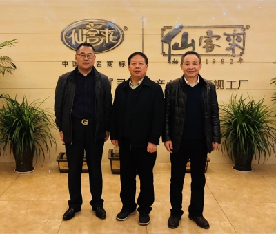 全國模范教師、國防科技大學(xué)潘存云教授一行到訪仙客來公司