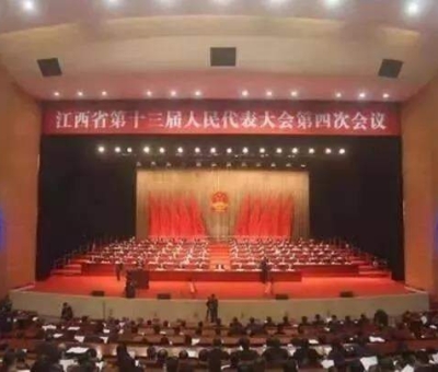 聚焦江西兩會-這位人大代表都說了什么？迅速成為“網(wǎng)紅” 媒 體“大軍”爭相曝光他?。?！