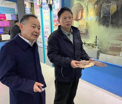 市委常委、九江軍分區(qū)政委余文生等蒞臨仙客來(lái)公司指導(dǎo)